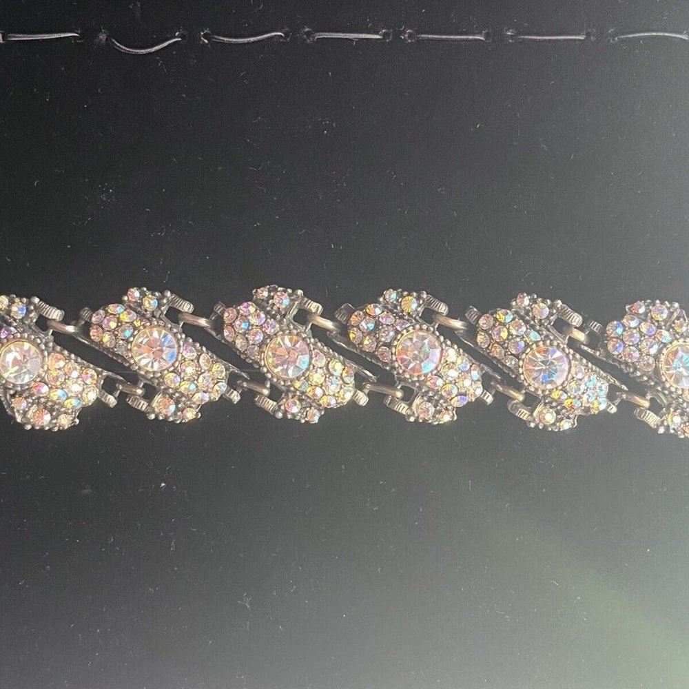 Juliana DeLizza & Elster Aurora Borealis Encrusted Chunky Gunmetal Bracelet - Picture 3 of 12
